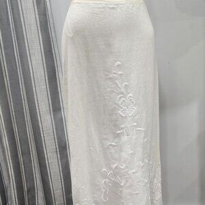 794 Women's Size 6 Skirt Evan-Picone 100Linen Ivory % Embroidered Flora Pattern